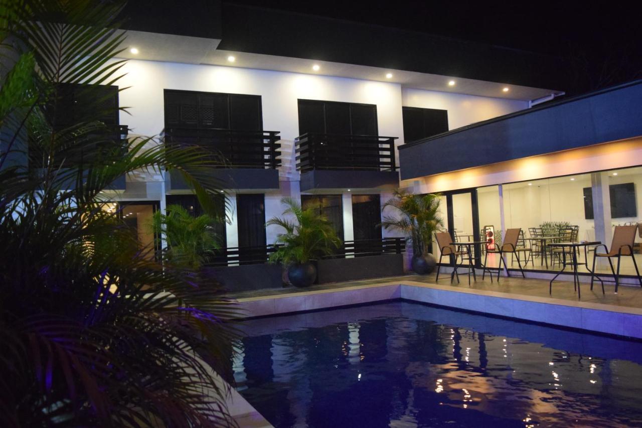 Hotel Ritzz Paramaribo Esterno foto
